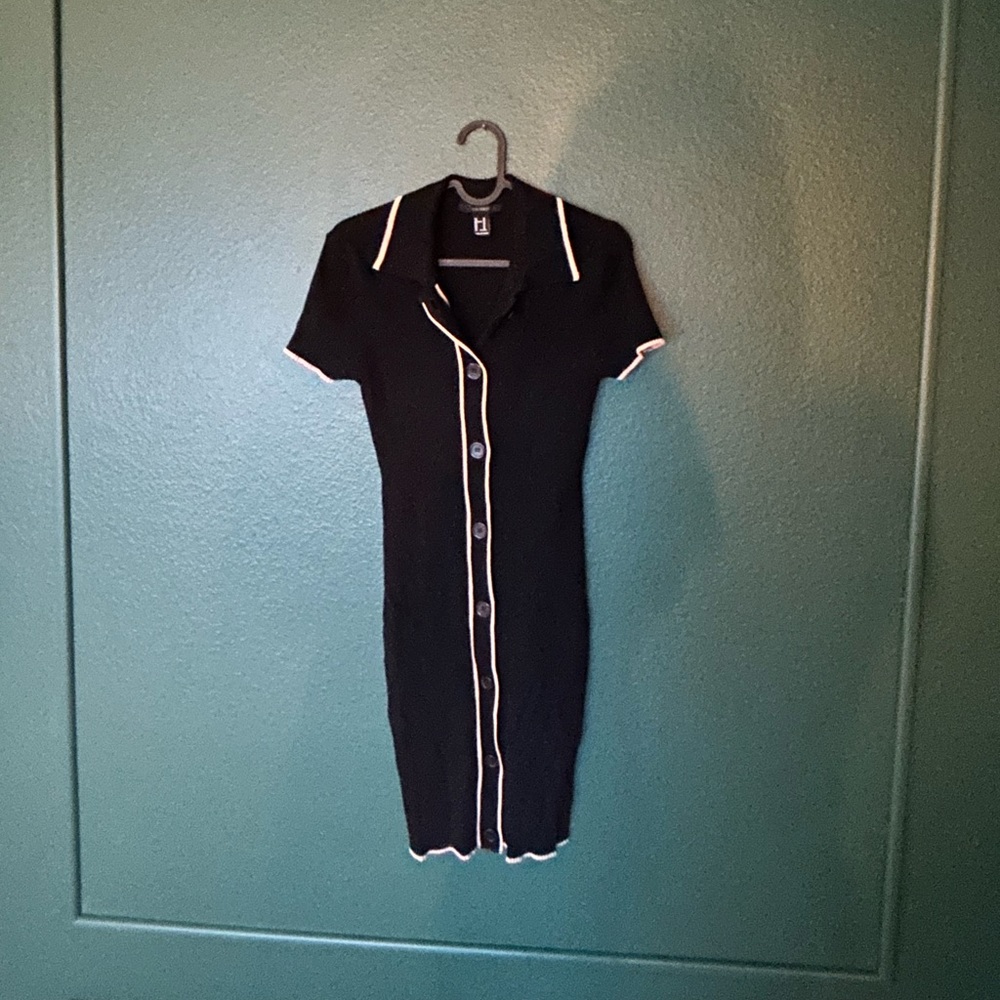 Flattering bodycon Forever 21 dress